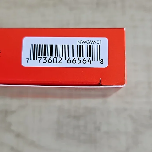 MAC Go Play Blush in So Natural - Picture 4 of 4